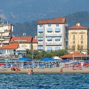 Hotel Lungomare, Lido di Camaiore