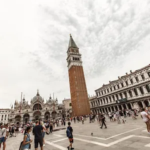 Arsenale Design R&r , Venecia Italia